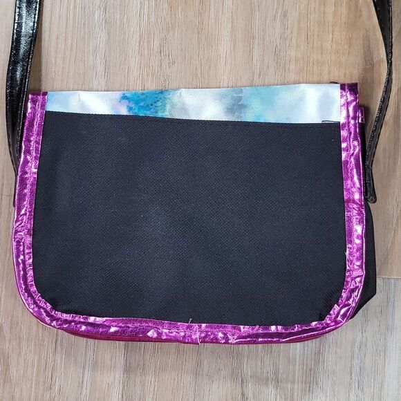 💜Disney Descendants Black "Good Isn't Always Easy" Lightweight Purse - Picture 5 of 7